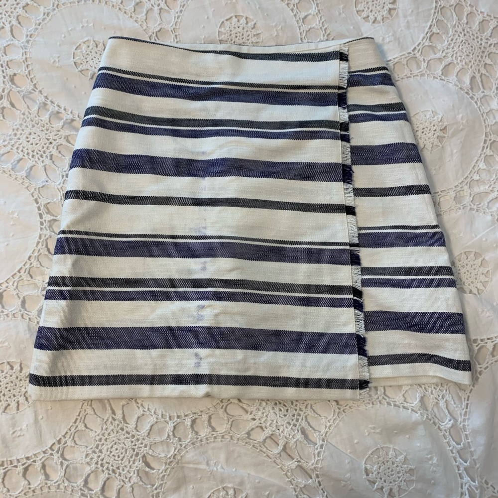 NWT Loft Skirt
